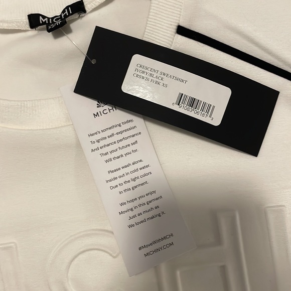 MICHI Crescent Sweatshirt BNWT cropped - Picture 2 of 5